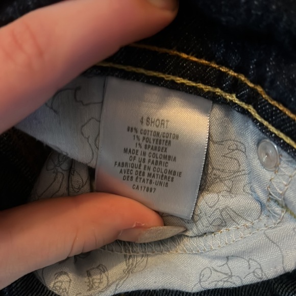 Old navy jeans - Picture 3 of 3